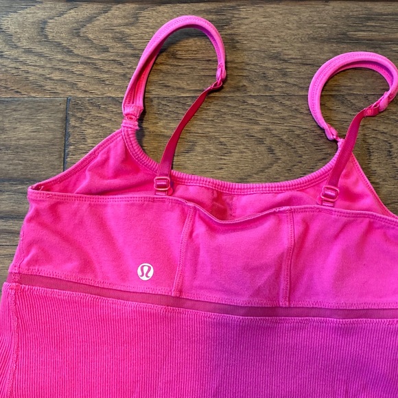 RARE Lululemon Removable Strap Ribbed Yoga Tank - Picture 3 of 6